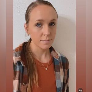 Meet your Posher, Kelli